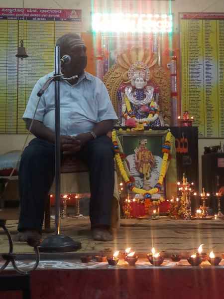 ಸುರೇಂದ್ರ ಗುರೂಜಿ ಭಾವಚಿತ್ರ